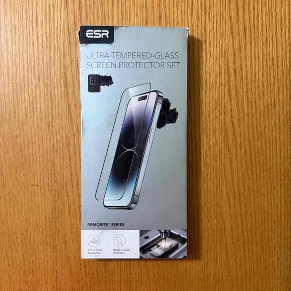 ESR Screen Protector - Picture 9 of 10